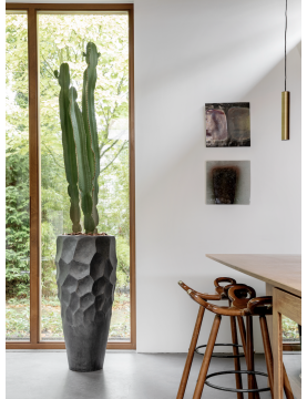 Pot de fleur aspect pierre