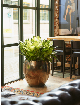 Pot doré en céramique